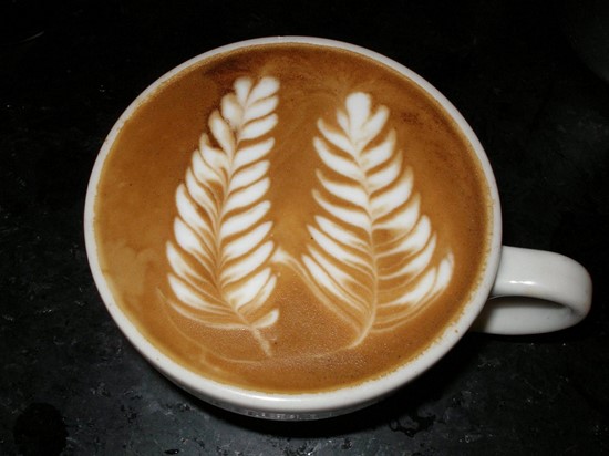 طراحی و تزیین قهوه 